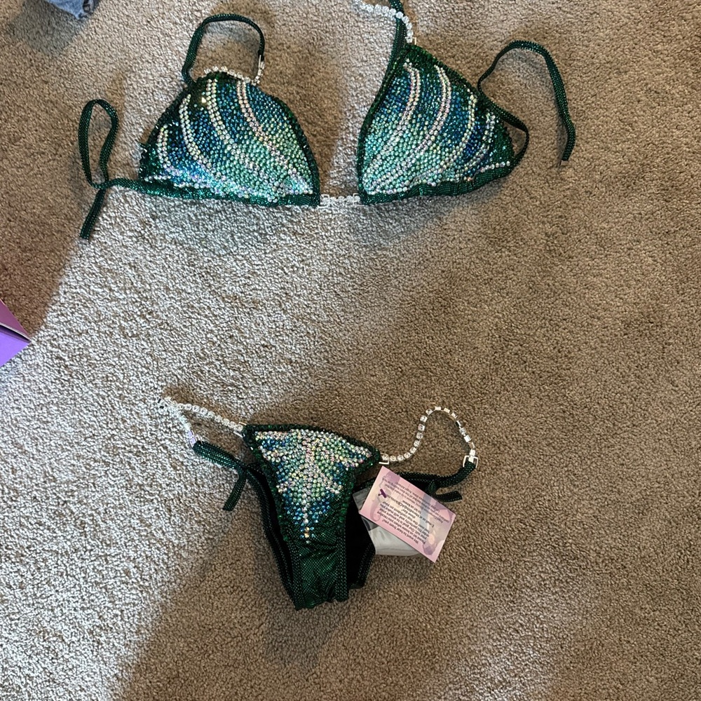 NWT Wellness Competition Bikini Set